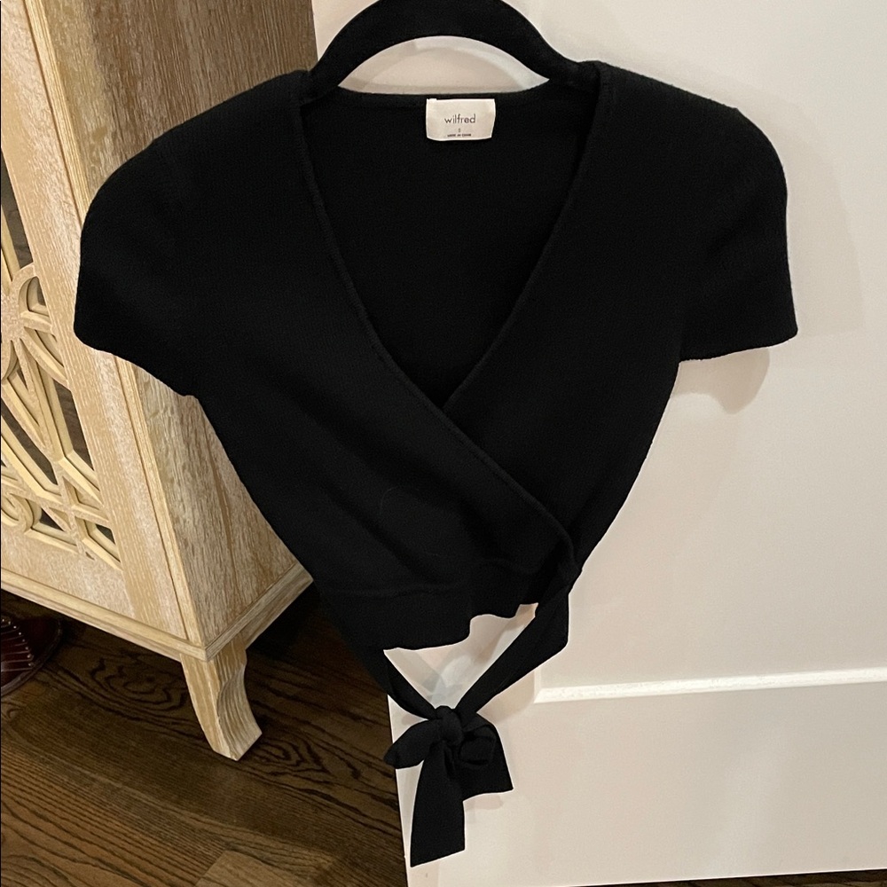 Wilfred Elegant Black Wrap Top